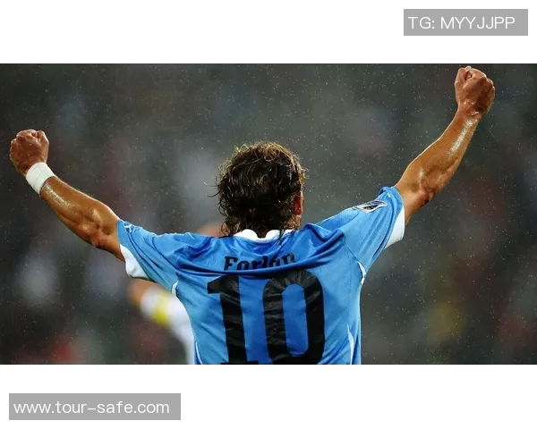 足球明星壁纸插图素材精选打造你的个性化桌面与手机背景